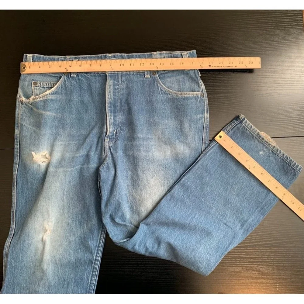 Vintage Levi's Blue Tab Movin' On Distressed Denim Jeans‎ Embroidered Men's 38